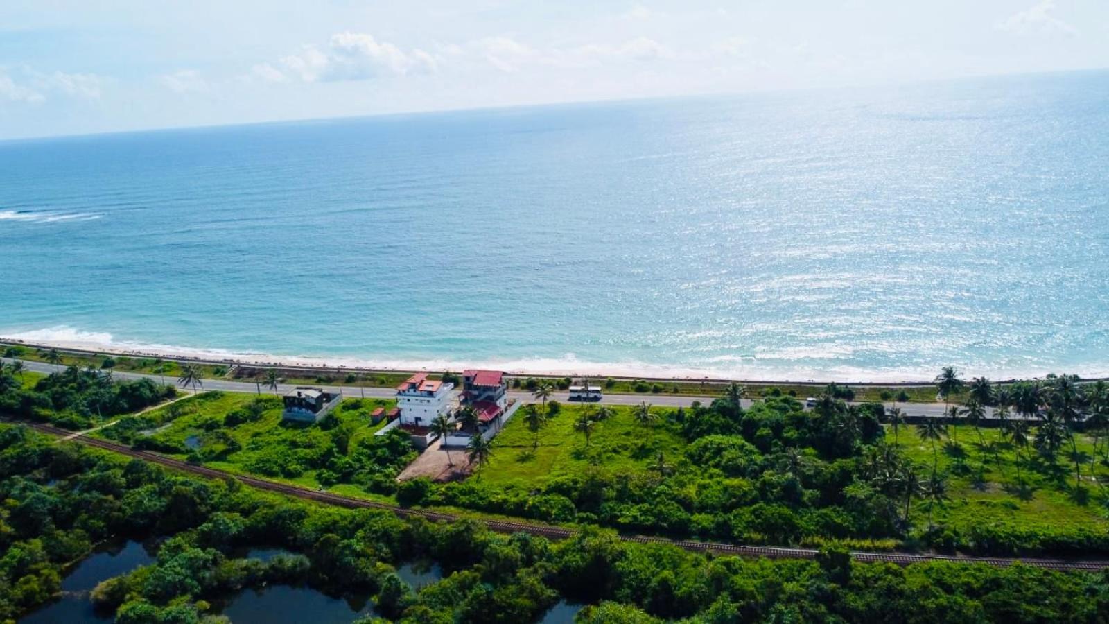 Ocean Front Villa Hikkaduwa Exteriér fotografie