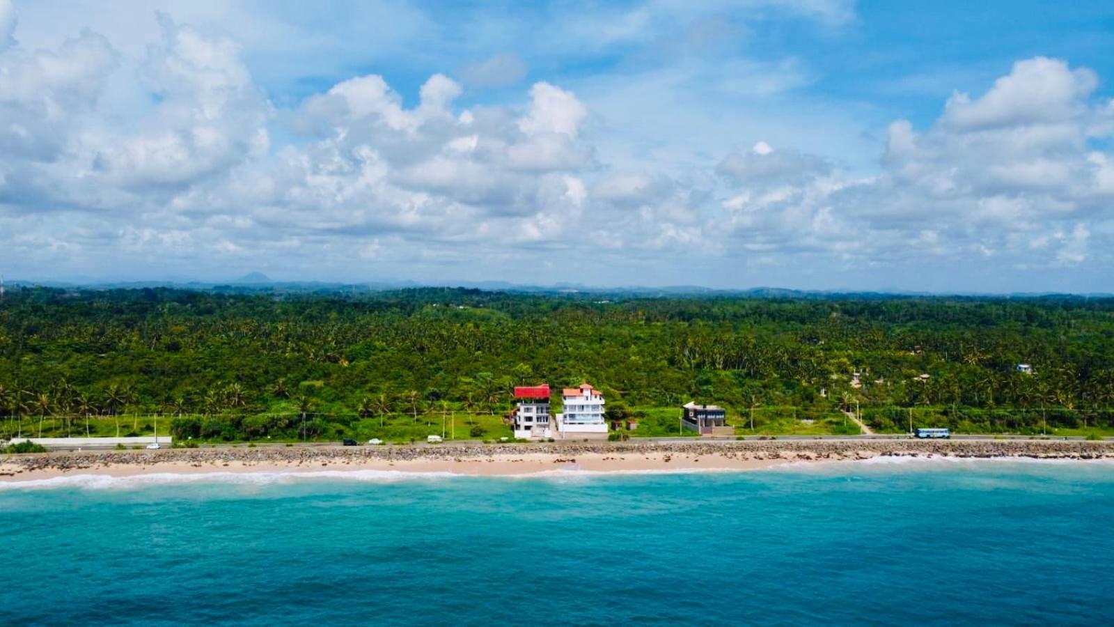 Ocean Front Villa Hikkaduwa Exteriér fotografie